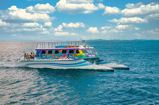 Vieques: Beach and Snorkeling Tour by Catamaran from Fajardo - Lunch, rum, local beer, and the real value of $180
