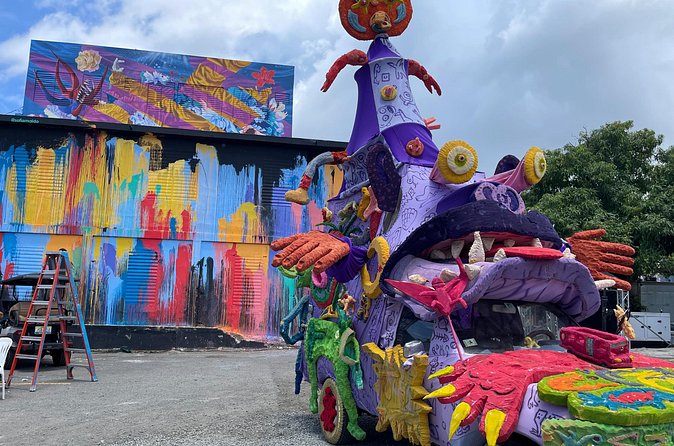 Visit Local Bars at Art District in San Juan - First bar: Puerto Rican music and a local beer